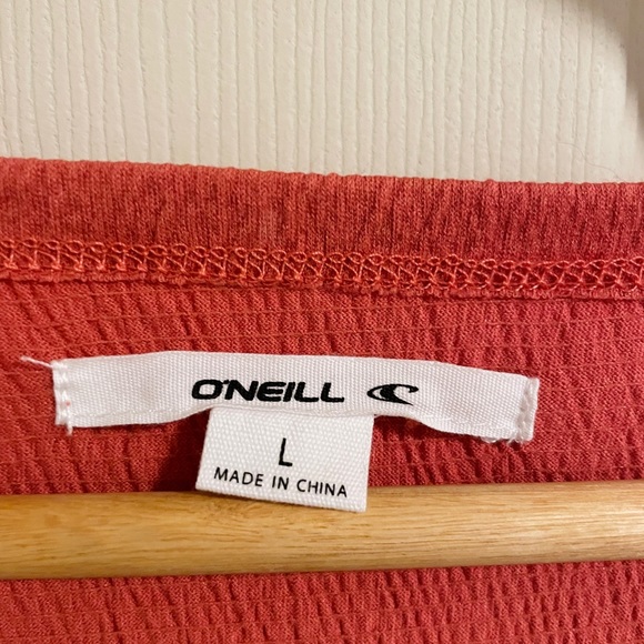 O’Neill | Coral Wrap Top - Picture 2 of 2